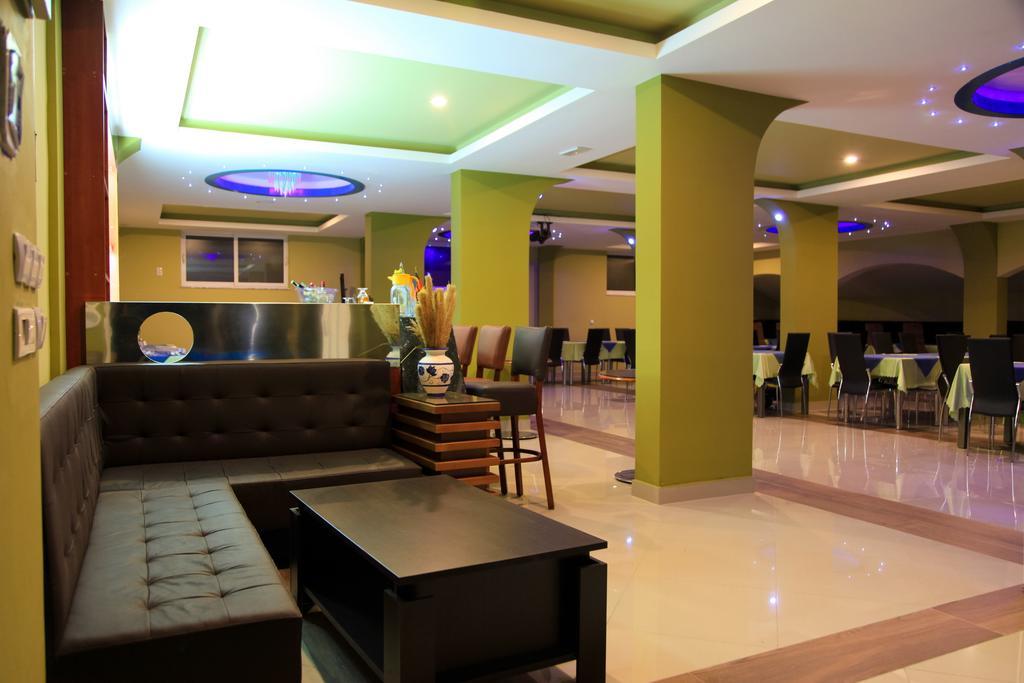 Aparthotel Villa Primafila Ulcinj Exteriör bild